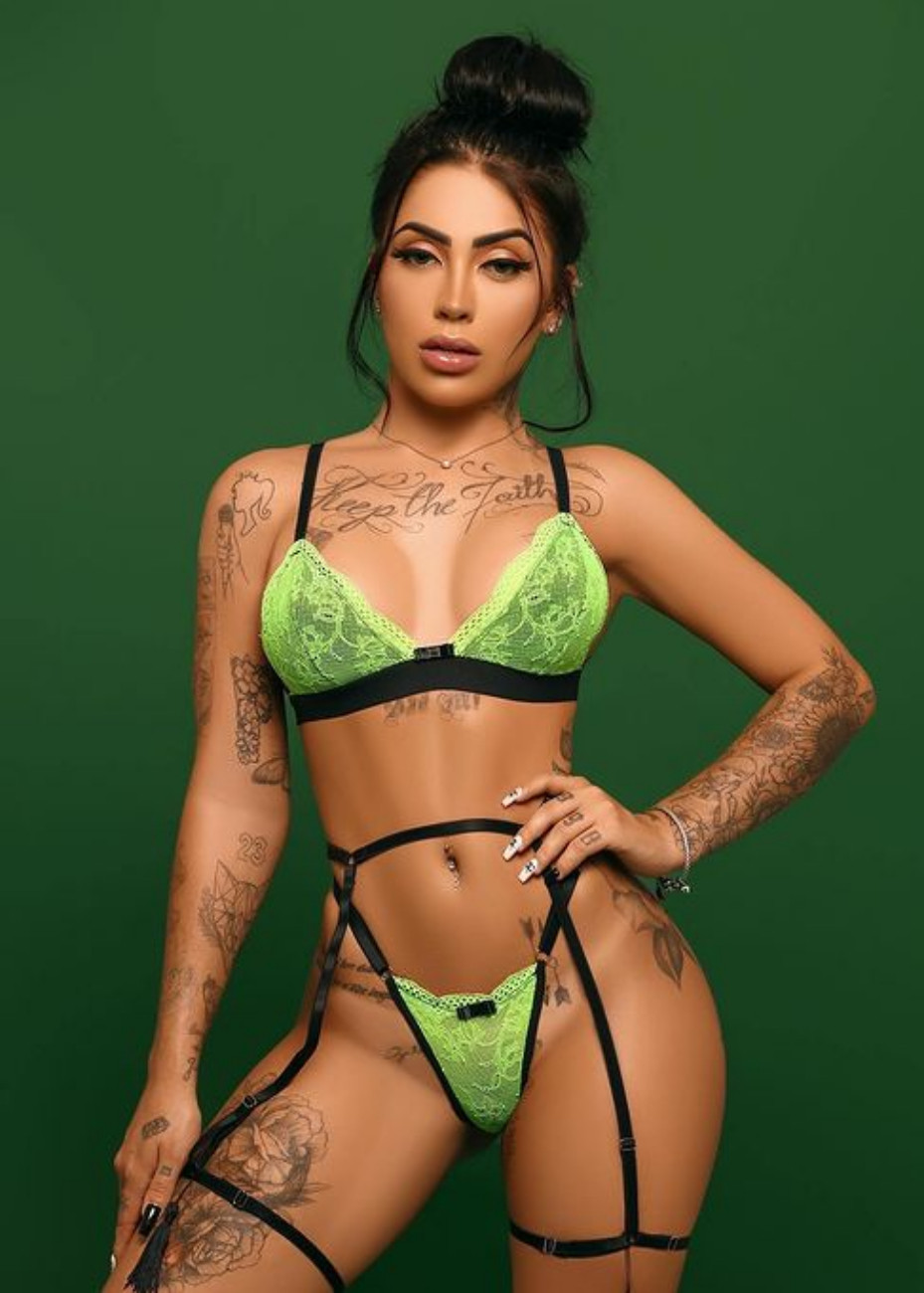 MC Mirella