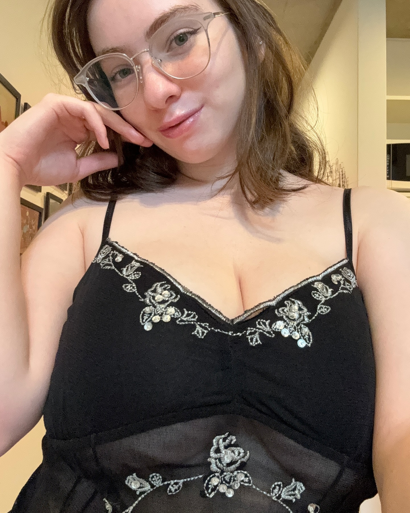 Leaked Emily Emika Nude Photo #9