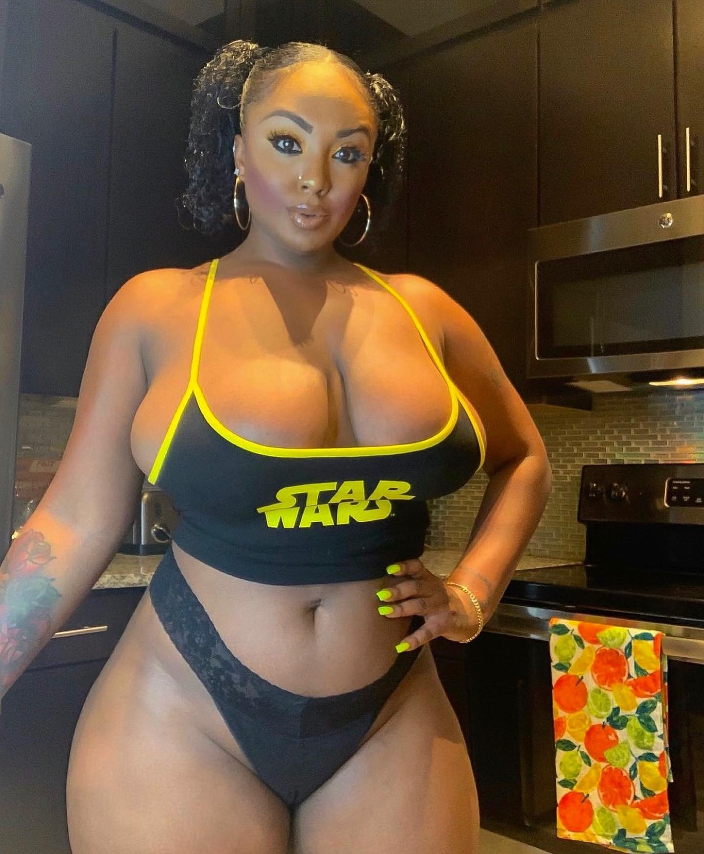 Leaked Layton Benton Nude Photo #90